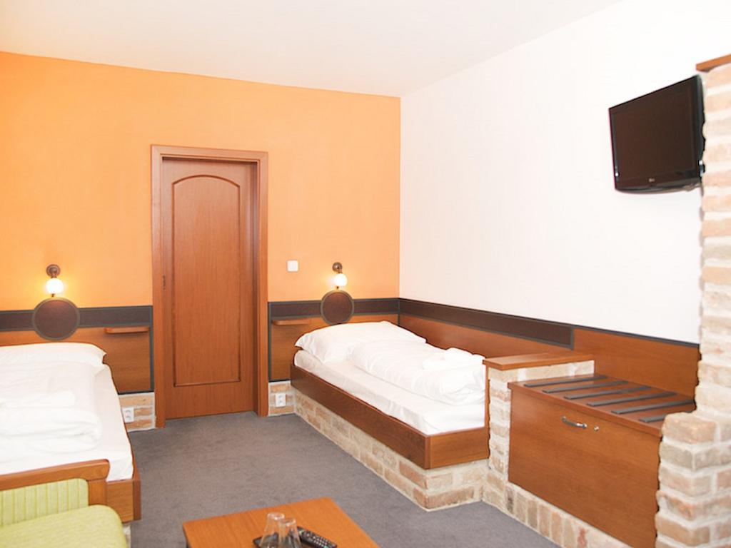Hotel - 3*